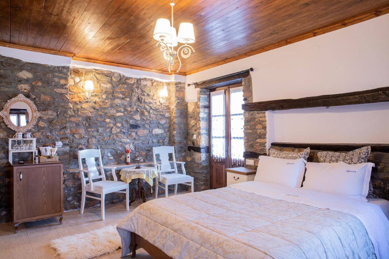 Guesthouse Ourania Palaios Panteleimonas Buitenkant foto