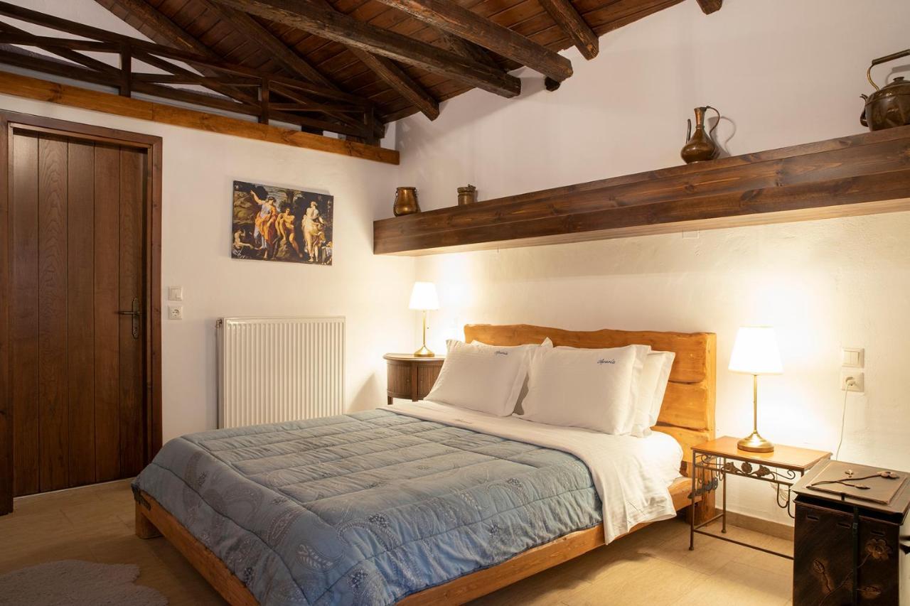 Guesthouse Ourania Palaios Panteleimonas Buitenkant foto