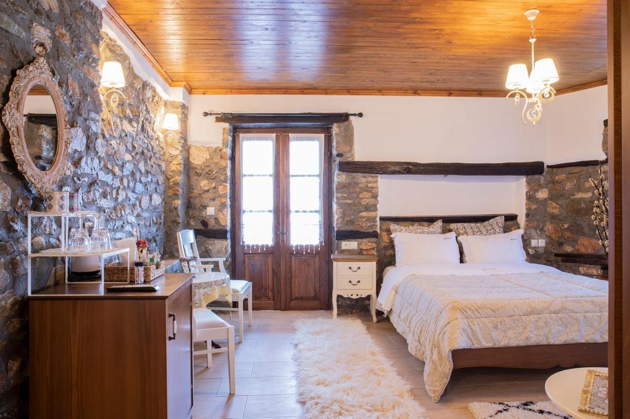 Guesthouse Ourania Palaios Panteleimonas Buitenkant foto