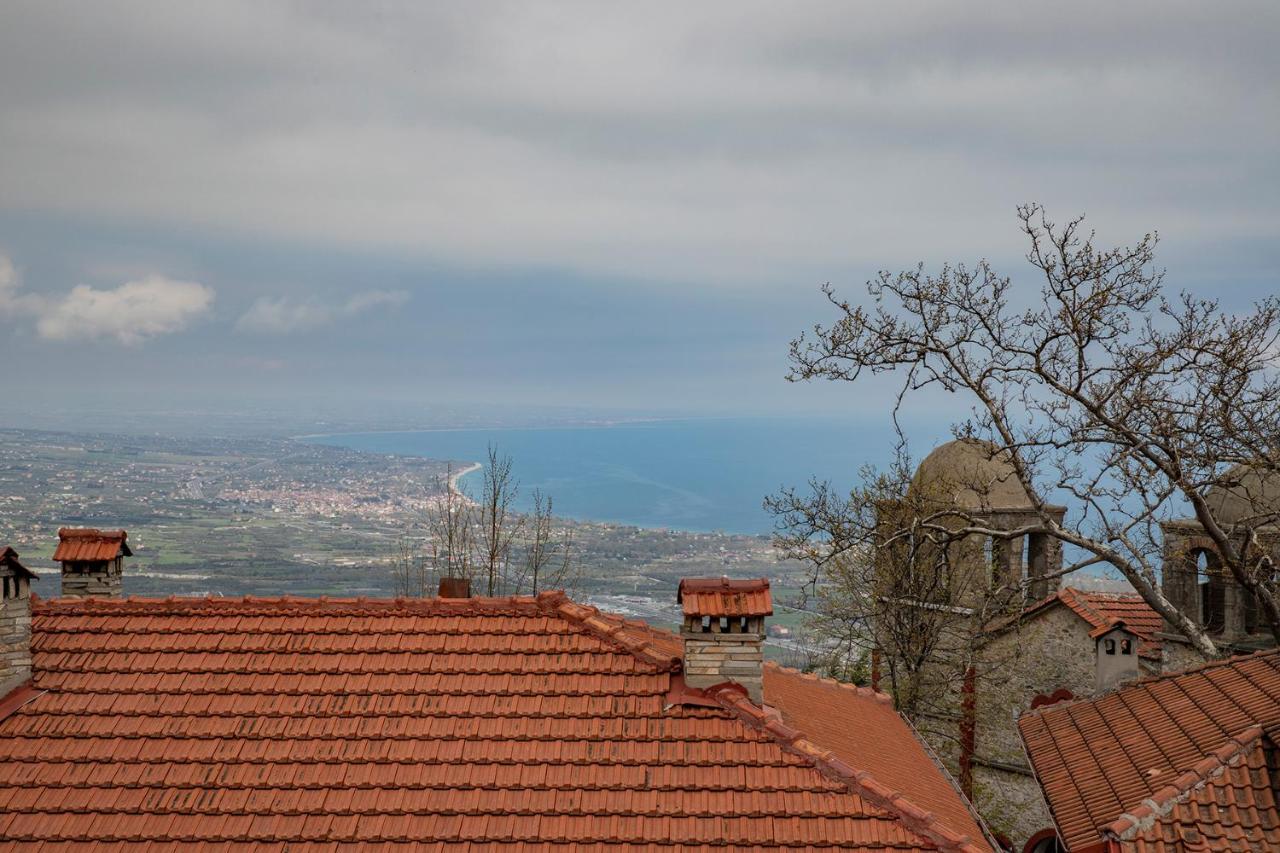 Guesthouse Ourania Palaios Panteleimonas Buitenkant foto