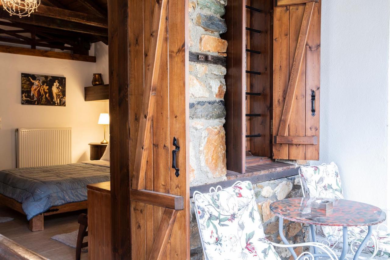 Guesthouse Ourania Palaios Panteleimonas Buitenkant foto